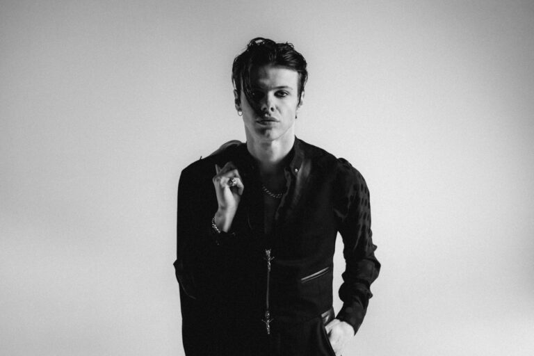 yungblud parents sped up